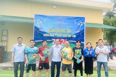 Đoàn thanh niên, Hội LHTN phường Tam Quan phối hợp tổ chức giải bóng đá “Mừng Đảng, Mừng Xuân” năm 2024
